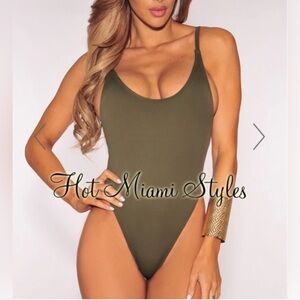 Hot Miami Styles High Cut One-Piece Swimsuit
